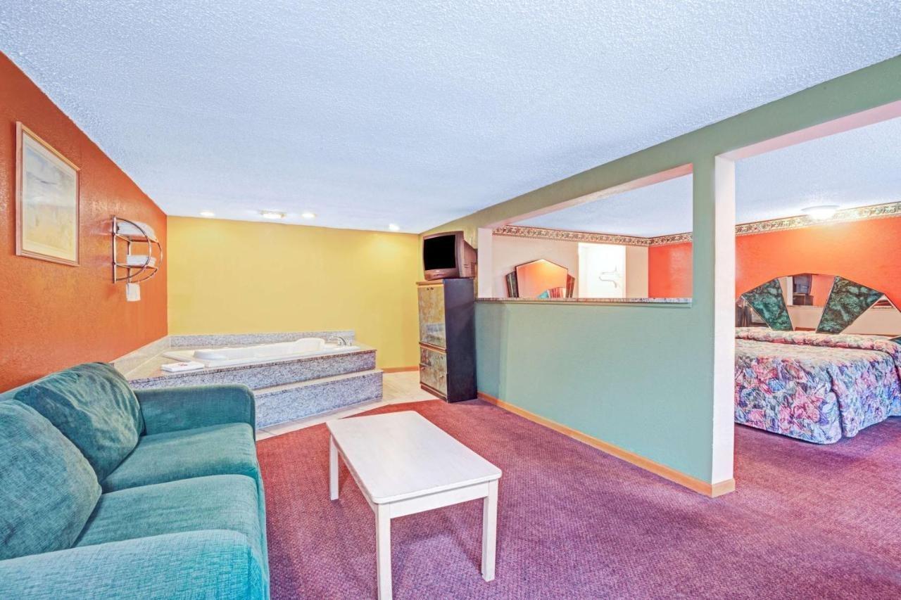Express Inn Indianapolis Zewnętrze zdjęcie